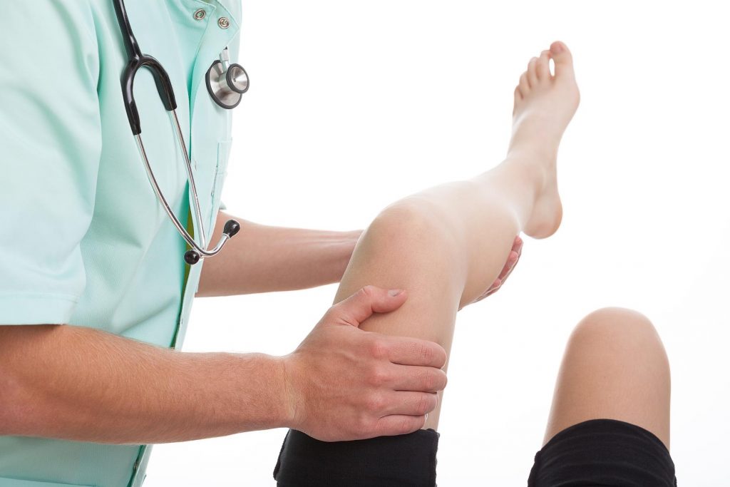 膝の検査
